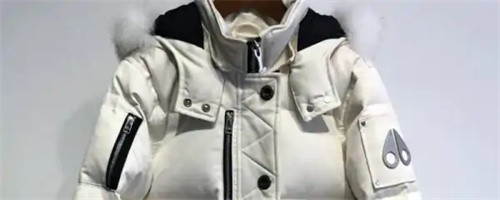 羽绒服可以用洗衣机洗吗（羽绒服能防到洗衣机内清洗吗）