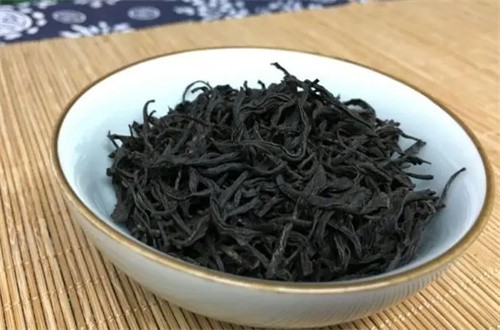 正山小种是什么茶（正山小种的茶叶类型是什么）