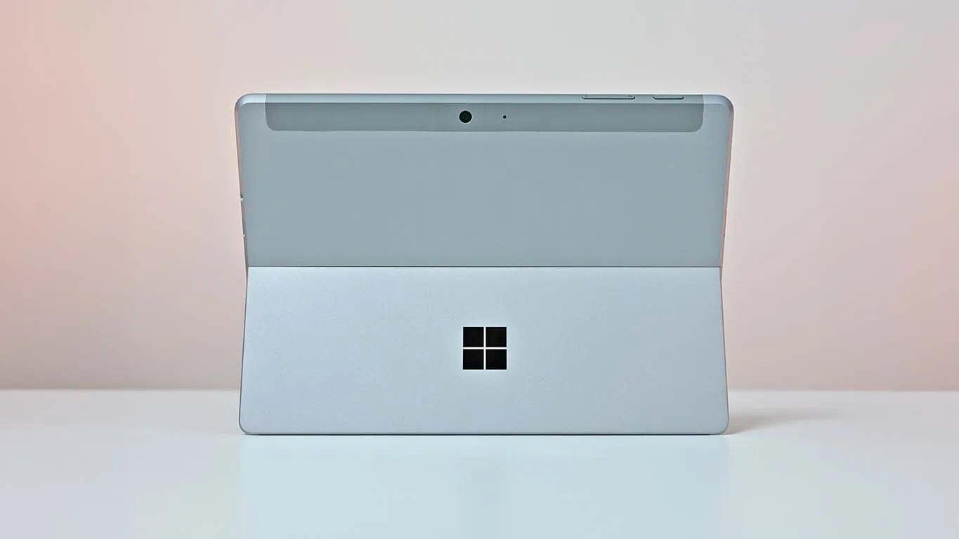 微软Surface Go 4二合一笔记本跑分曝光：搭载英特尔N200处理器