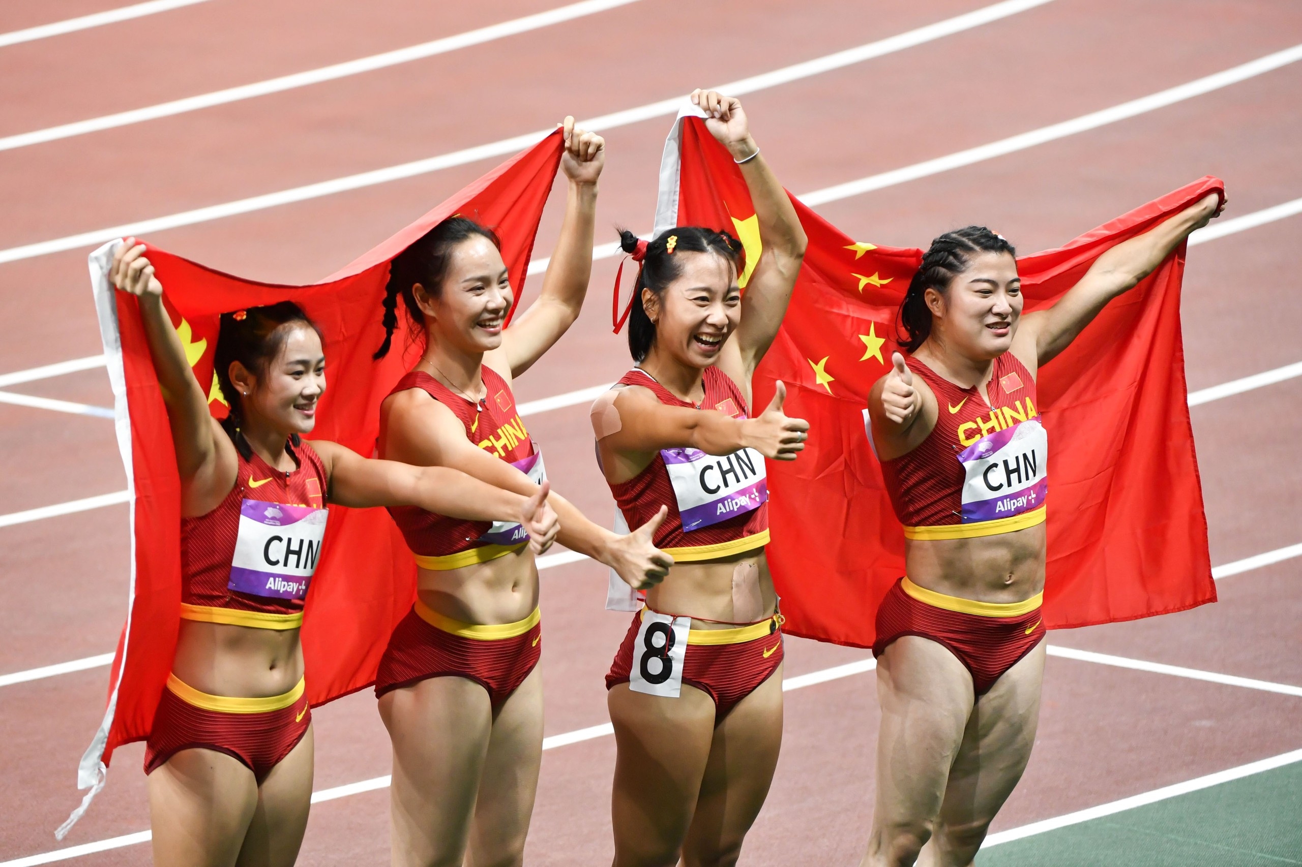 43秒39！重夺亚运金牌！中国女子4×100米接力夺冠