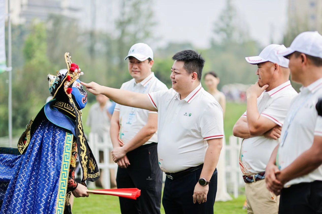 华西区半决赛重庆收杆，李保辉平标准杆领衔赛区总决赛晋级阵容