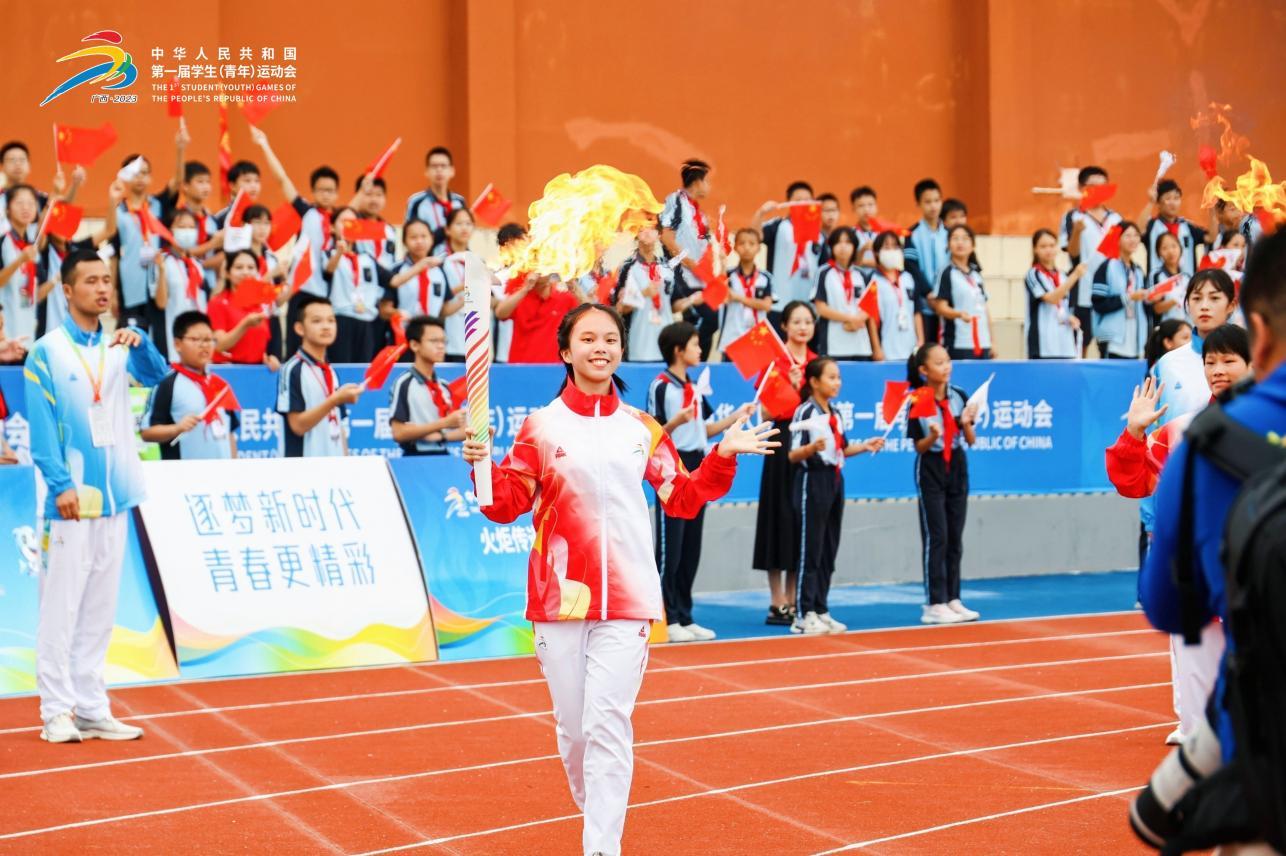 逐梦青春！匹克体育成为首届全国学生（青年）运动会官方合作伙伴