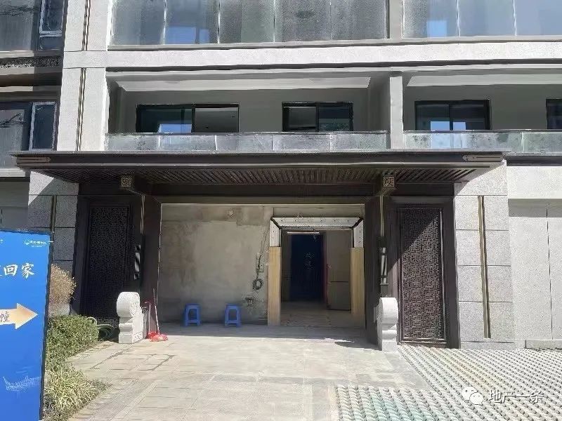 厦门国企建发房产激进扩张后遗症：多地项目被投诉，频发质量问题