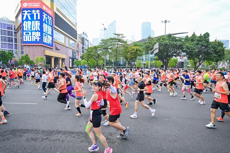 2023广马落幕！Move Free益节守护 “广州速度”